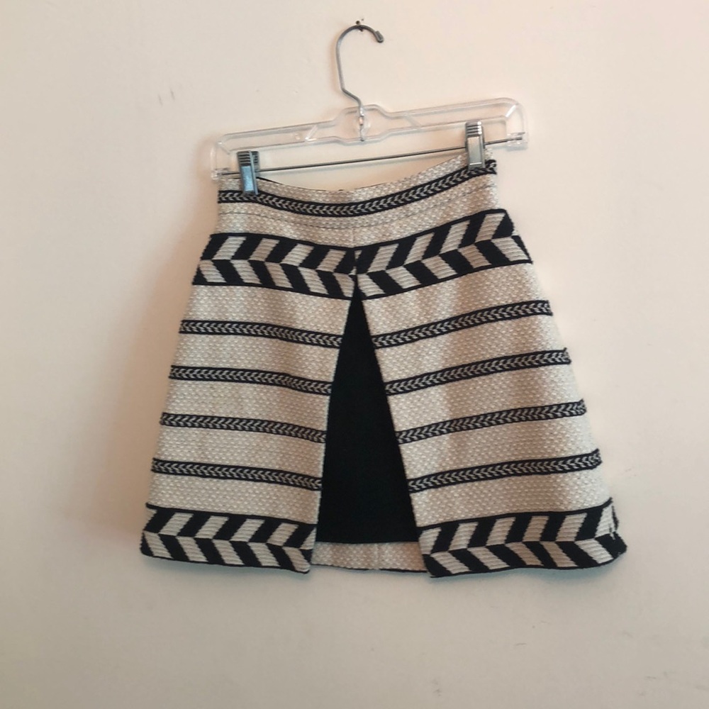 Alice&Olivia Black and Cream Skirt